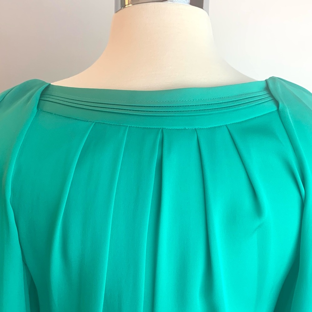 NWOT Diane Von Furstenberg Cahil Silk Blouse in Green - Picture 6 of 15